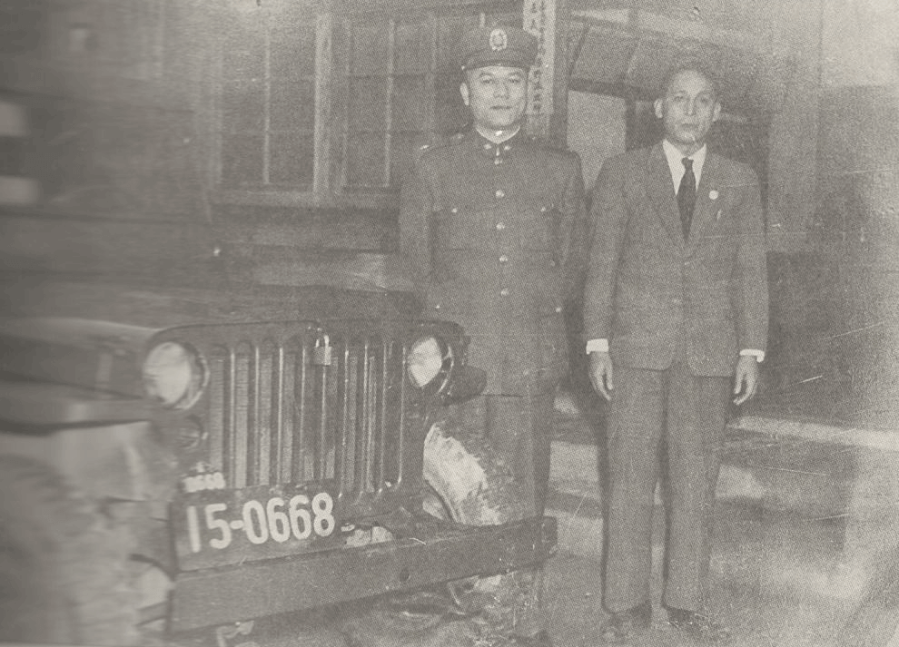 1950年10月21日高一生等願意繳交一批武器，要求政府提供物資及吉普車。